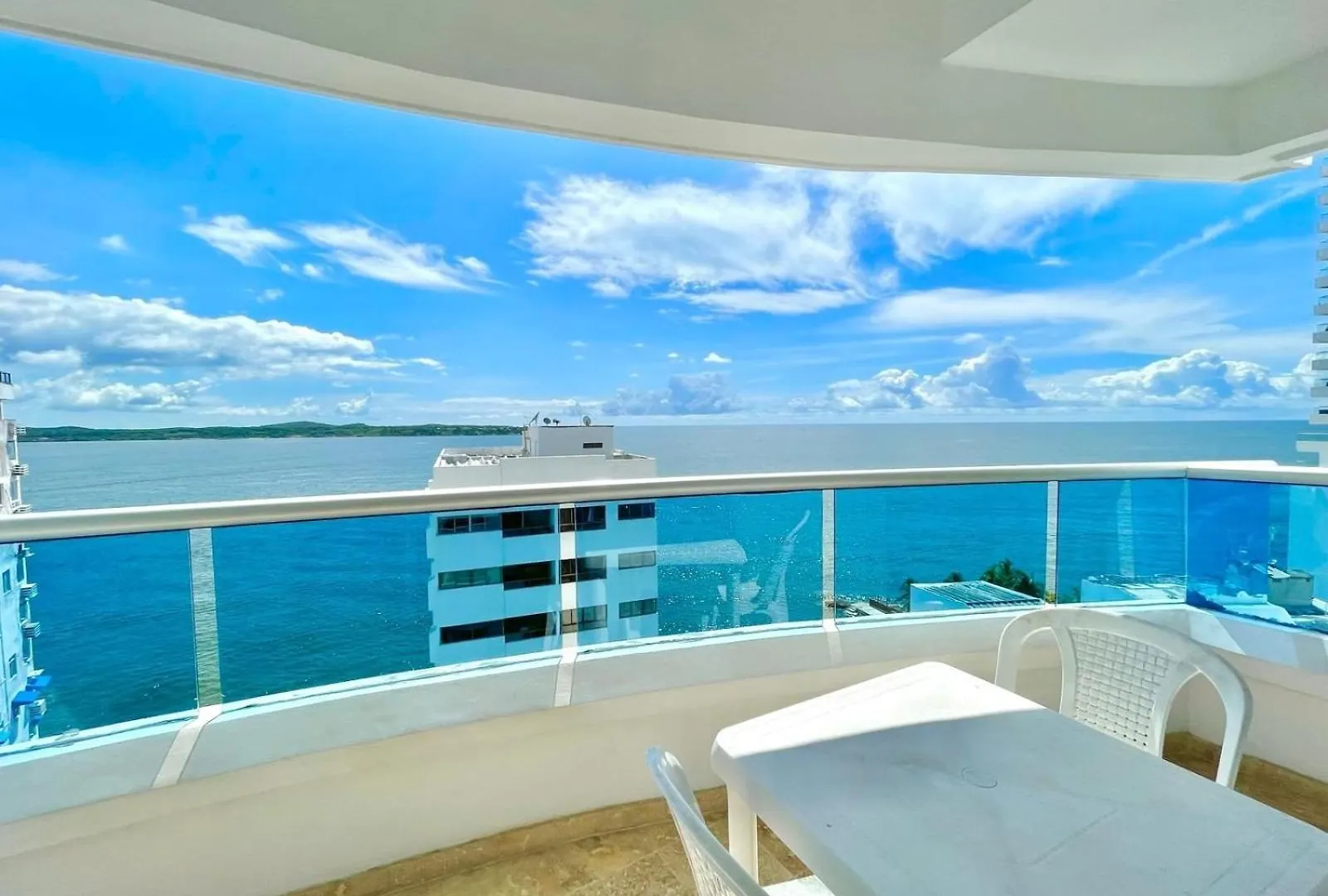 Hermoso Apartamento Con Balcon Y Vista Al Mar. Cartagena 0*,  Colombia