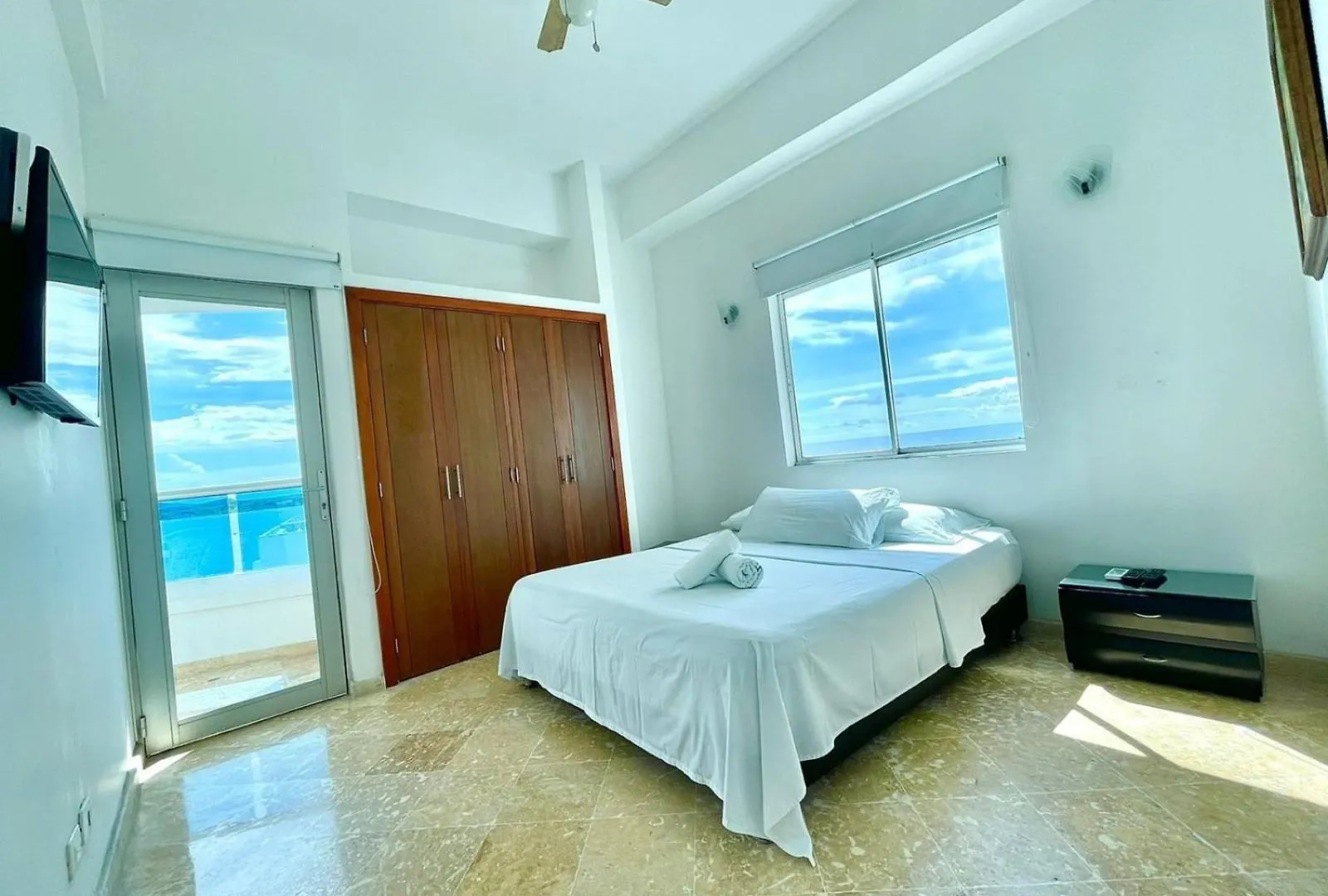 Hermoso Apartamento Con Balcon Y Vista Al Mar. Cartagena
